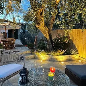https://foglie-dargento.hotelitalianriviera.com